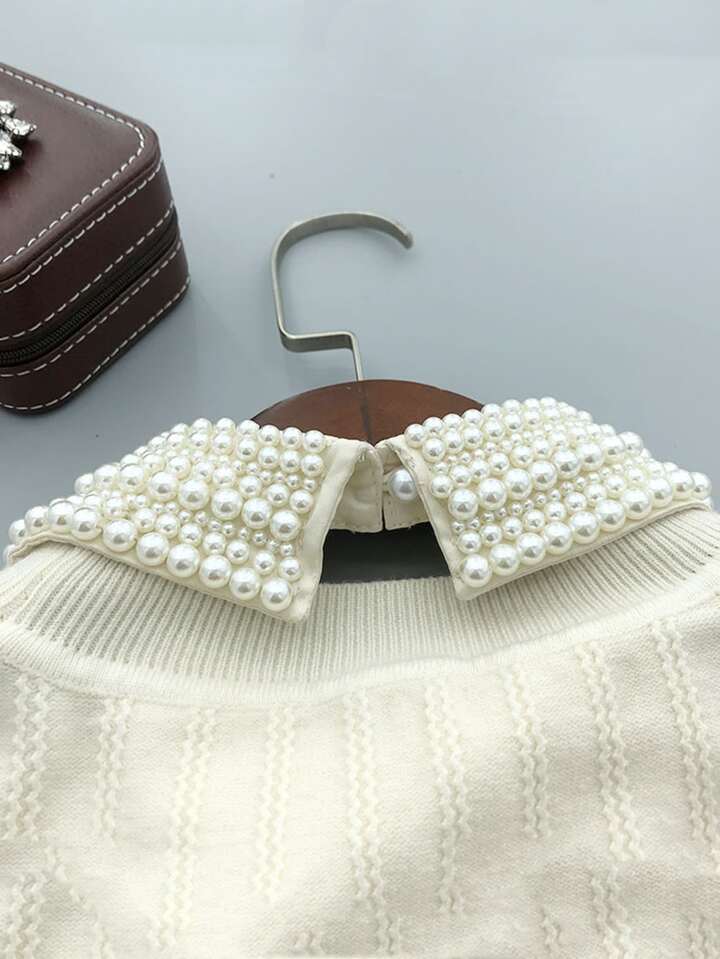 THE CHANEL COLLAR