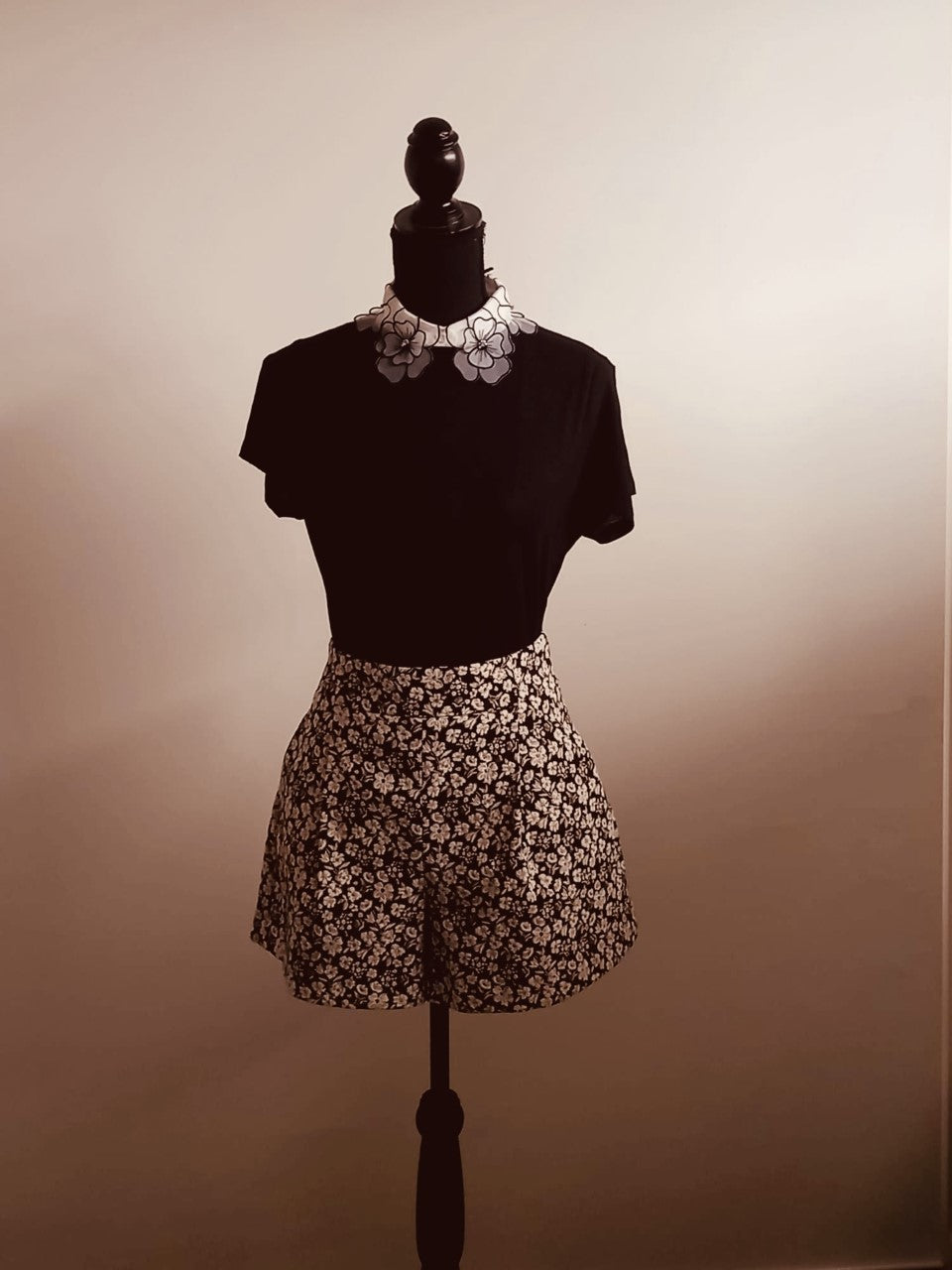 THE TREFLE COLLAR